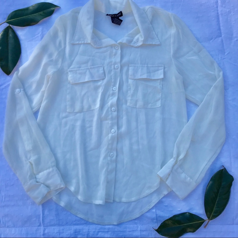 “About a girl” White Blouse